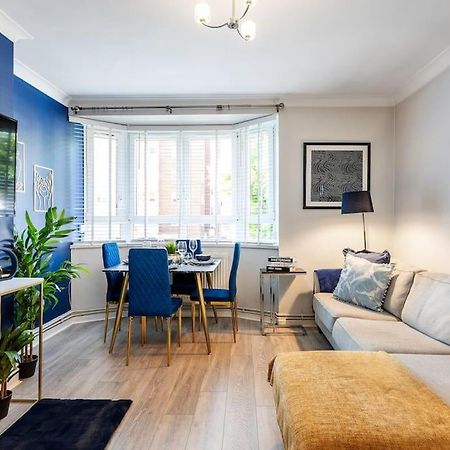 Kensington Balcony Condo For 6 London Exterior photo